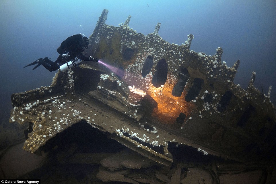 National Monuments act on Diving on wrecks over 100 years old